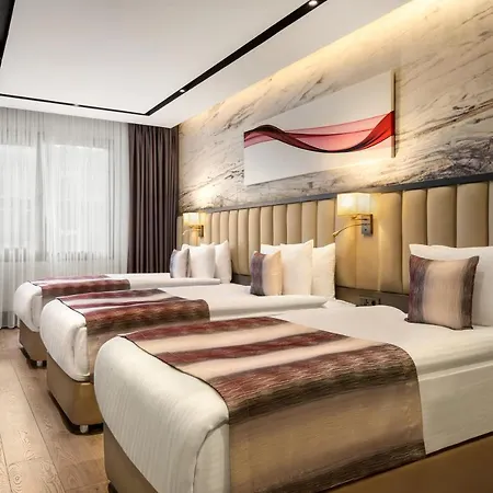 Ramada By Wyndham Umraniye Otel