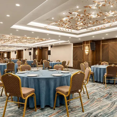 Ramada By Wyndham Umraniye Otel