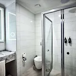 Ramada By Wyndham Umraniye Hotel