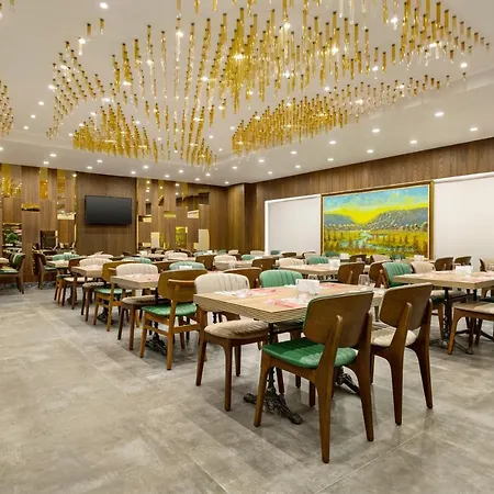 Hotell Ramada By Wyndham Umraniye 4*