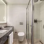 Ramada By Wyndham Umraniye Hotel