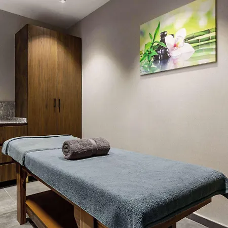 호텔 Ramada By Wyndham Umraniye