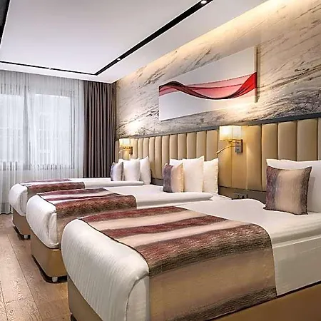 Ramada By Wyndham Umraniye 4*