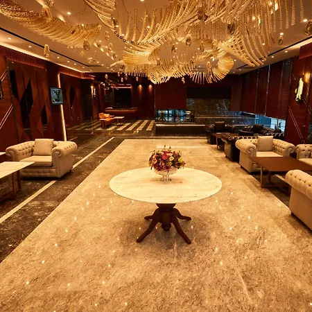 Ramada By Wyndham Umraniye Hotel