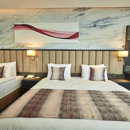 Hotel Ramada By Wyndham Umraniye